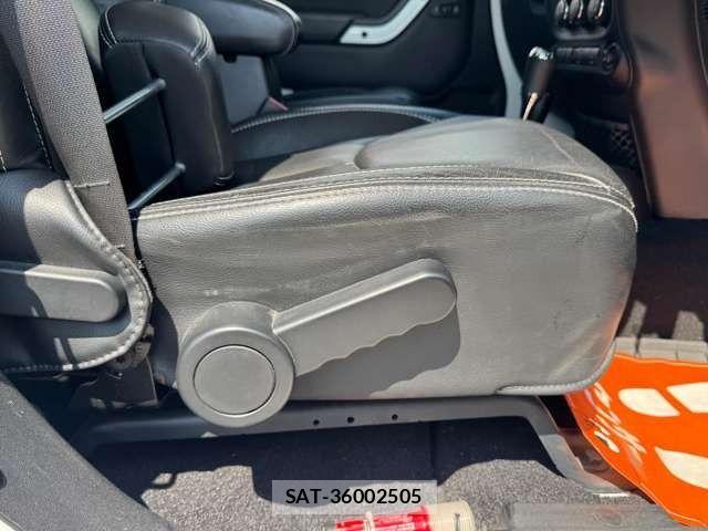 Jeep WRANGLER 2014-02 6215795-26