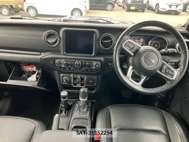 Jeep WRANGLER 2020-10 6215789-12