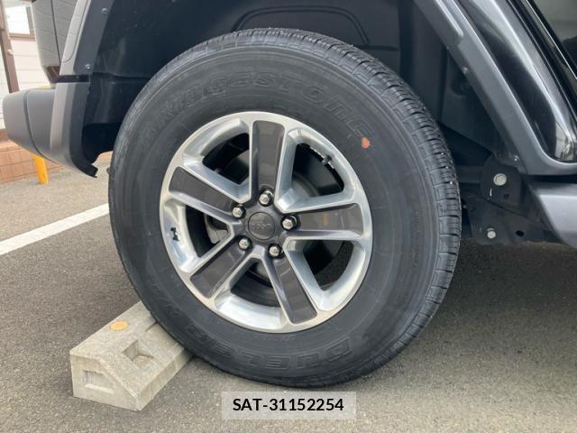 Jeep WRANGLER 2020-10 6215789-6