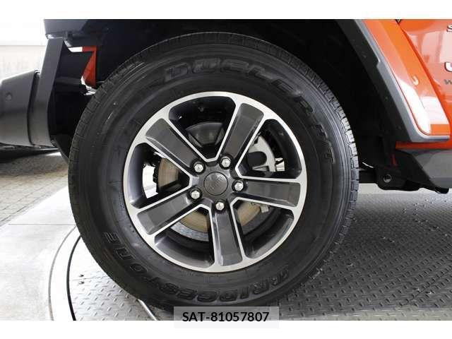 Jeep WRANGLER 2023-06 6304676-9