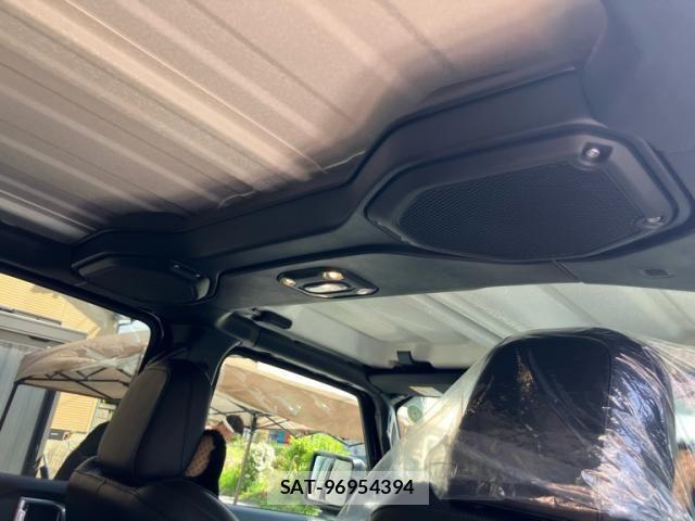 Jeep WRANGLER 2019-08 6498781-12