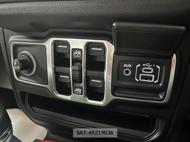 Jeep WRANGLER 2025-02 6498772-13