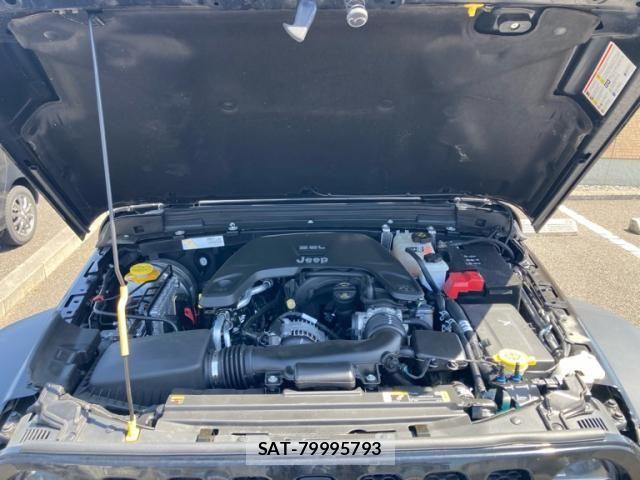 Jeep WRANGLER 2021-04 6612474-1
