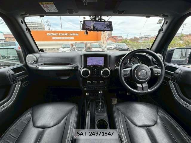 Jeep WRANGLER 2017-06 6683821-1