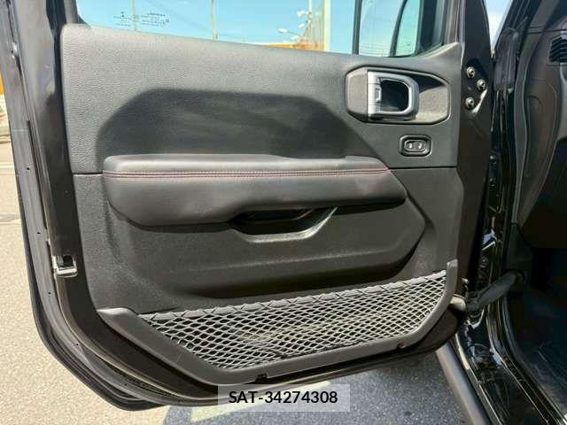 Jeep WRANGLER 2019-07 6683820-14