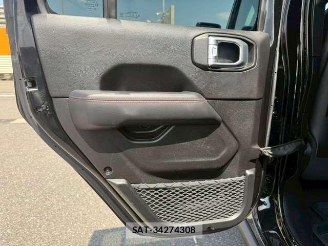 Jeep WRANGLER 2019-07 6683820-15
