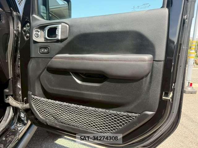 Jeep WRANGLER 2019-07 6683820-16