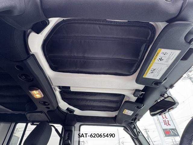 Jeep WRANGLER 2018-06 6815400-11