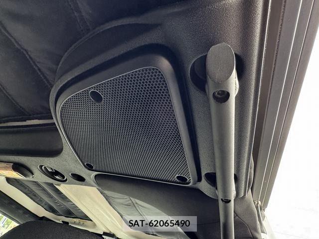 Jeep WRANGLER 2018-06 6815400-13
