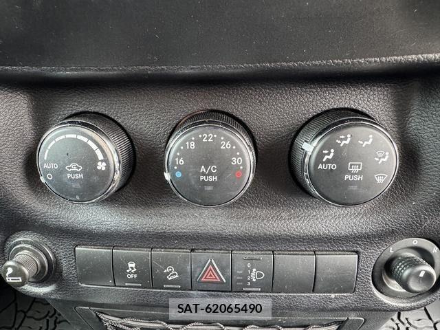 Jeep WRANGLER 2018-06 6815400-17
