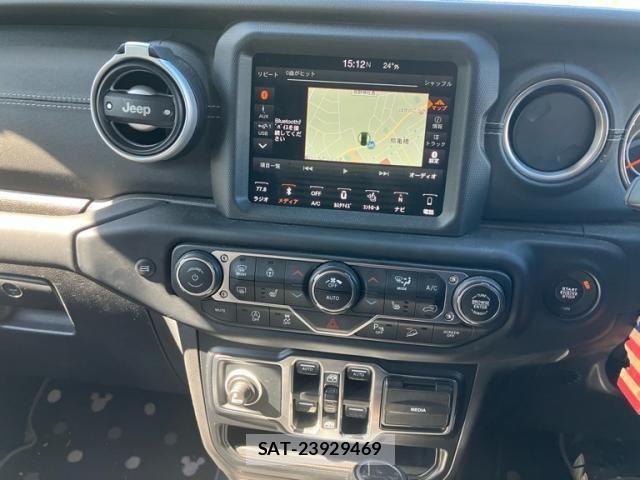Jeep WRANGLER 2019-04 6906905-16