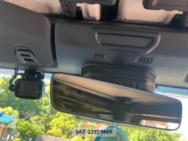 Jeep WRANGLER 2019-04 6906905-20