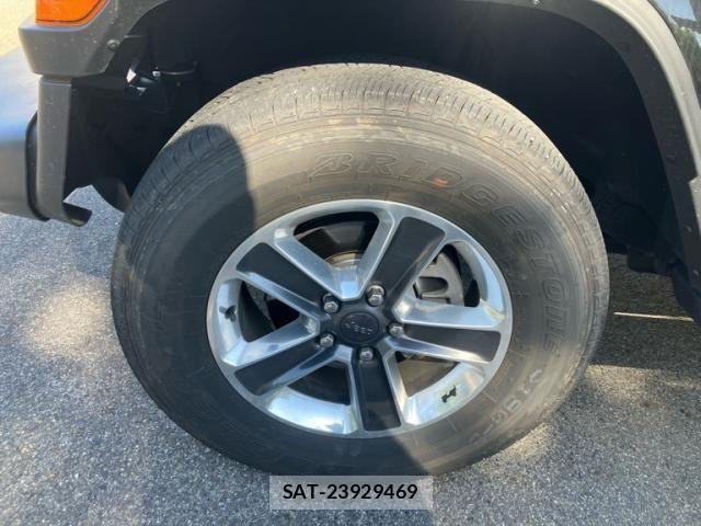 Jeep WRANGLER 2019-04 6906905-6