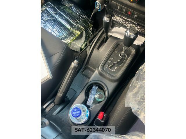 Jeep WRANGLER 2017-05 6906912-15