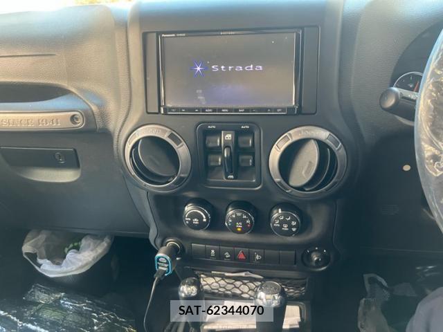 Jeep WRANGLER 2017-05 6906912-16