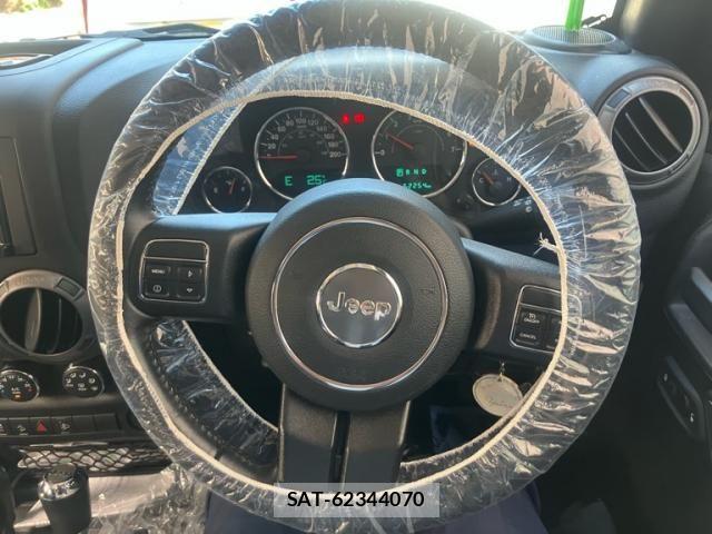 Jeep WRANGLER 2017-05 6906912-17
