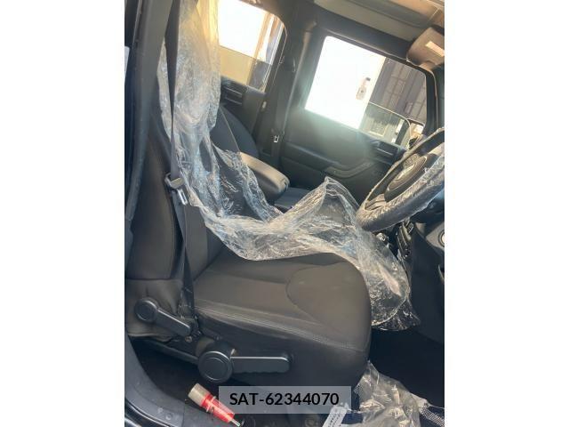 Jeep WRANGLER 2017-05 6906912-8