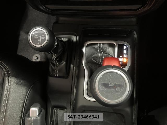 Jeep WRANGLER 2019-07 6906903-27