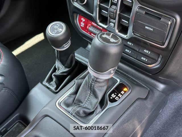 Jeep WRANGLER 2024-11 7020659-12