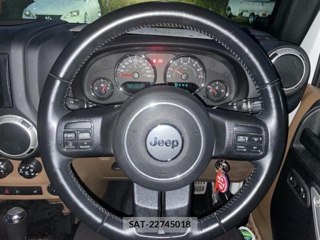 Jeep WRANGLER 2017-11 7058988-19