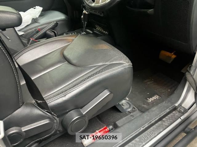 Jeep WRANGLER 2018-06 7058985-12