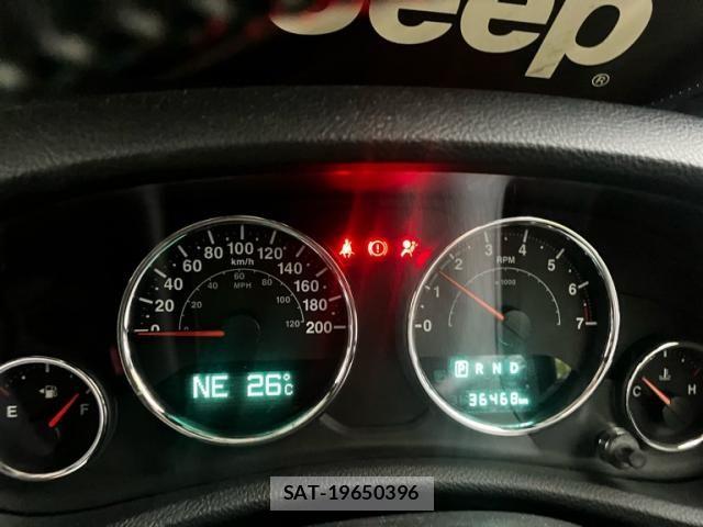 Jeep WRANGLER 2018-06 7058985-18