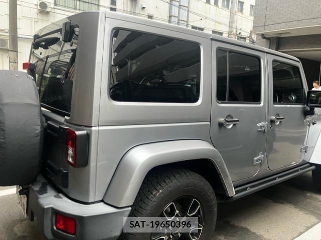 Jeep WRANGLER 2018-06 7058985-4