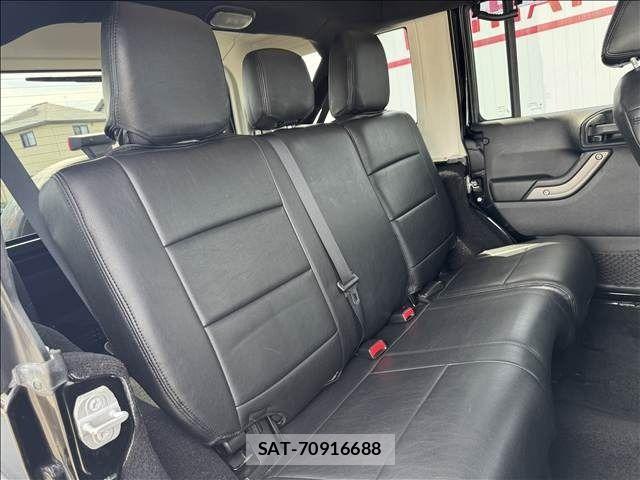 Jeep WRANGLER 2015-01 7220072-9