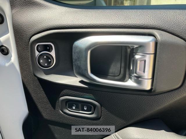 Jeep WRANGLER 2019-09 7220083-9