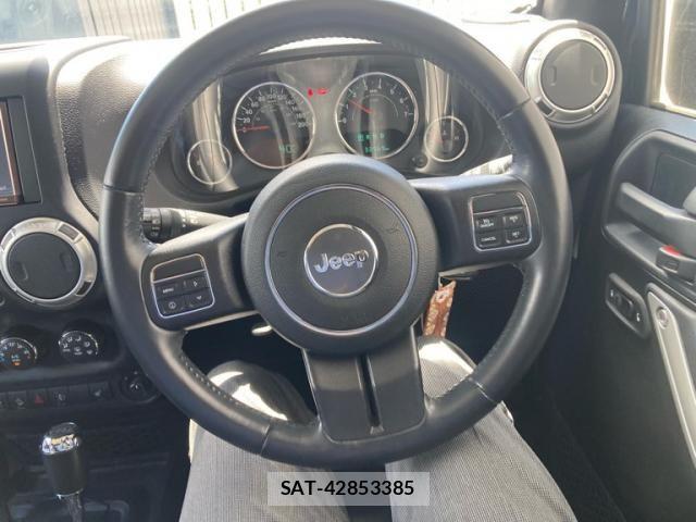 Jeep WRANGLER 2017-01 7220074-9