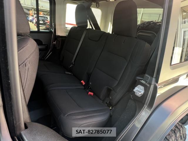 Jeep WRANGLER 2019-10 7251124-26