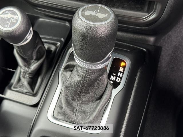 Jeep WRANGLER 2021-05 7272097-16