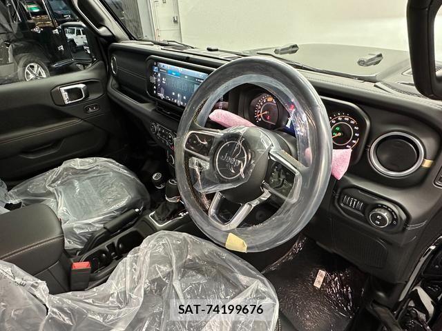 Jeep WRANGLER 2026-03 7327640-1