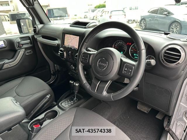 Jeep WRANGLER 2017-10 7327649-1