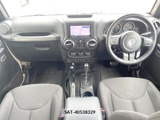 Jeep WRANGLER 2018-06 7358210-1