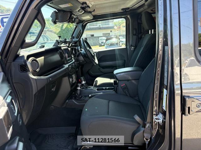 Jeep WRANGLER 2020-04 7392463-11