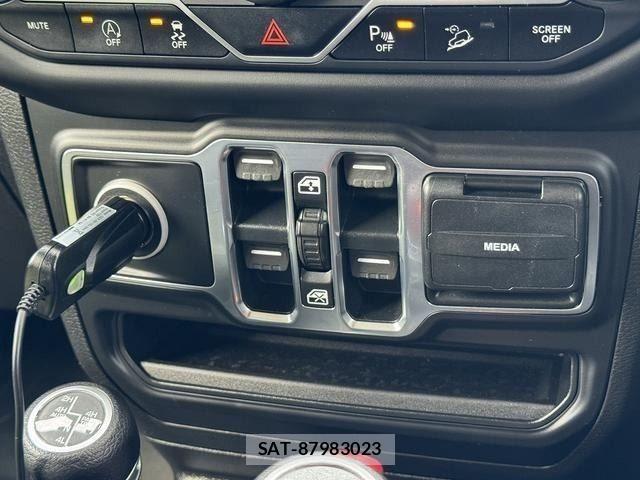 Jeep WRANGLER 2020-09 7508899-23