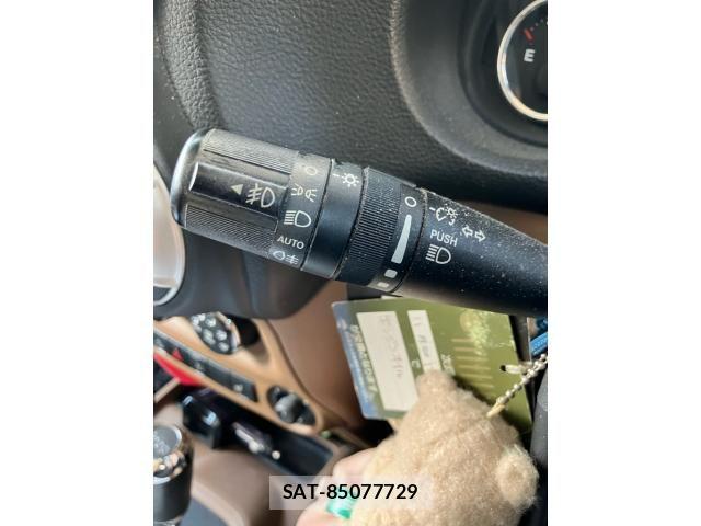 Jeep WRANGLER 2013-06 7508904-24