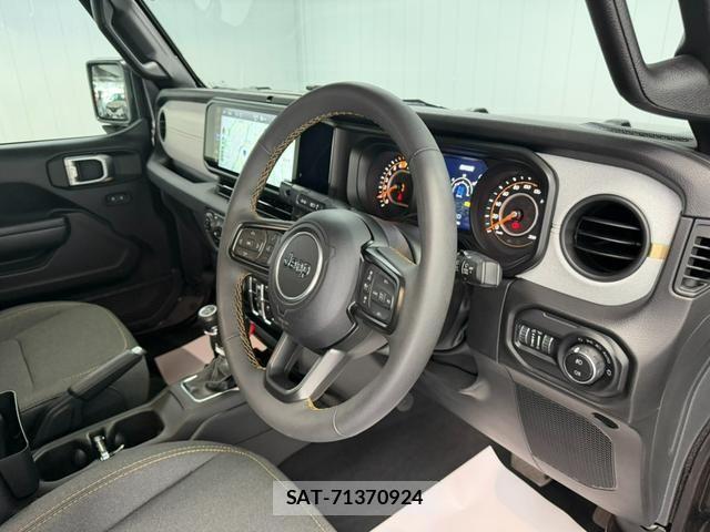 Jeep WRANGLER 2024-10 7508890-1