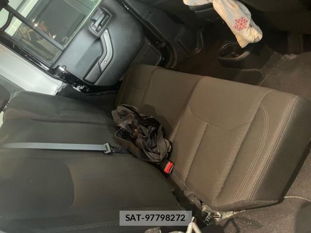 Jeep WRANGLER 2018-05 7724435-10