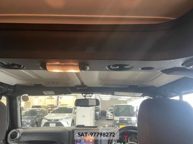Jeep WRANGLER 2018-05 7724435-12