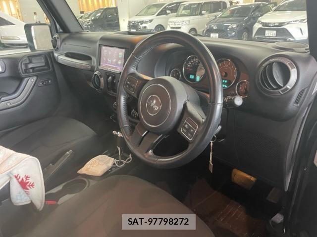 Jeep WRANGLER 2018-05 7724435-14
