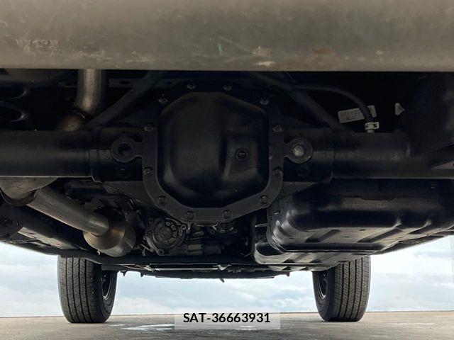 Jeep WRANGLER 2019-06 7724428-19