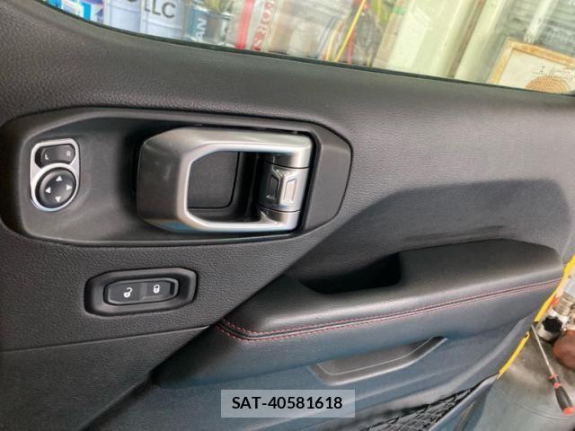 Jeep WRANGLER 2019-10 7724424-15