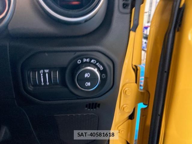 Jeep WRANGLER 2019-10 7724424-17