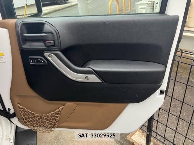 Jeep WRANGLER 2014-12 7724437-18