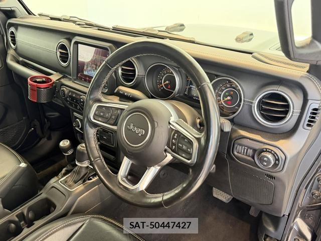 Jeep WRANGLER 2019-08 7724431-1