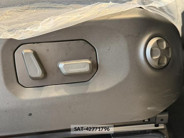 Jeep WRANGLER 2026-04 7962151-9