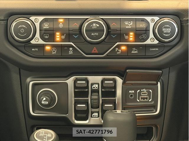 Jeep WRANGLER 2026-04 7962151-12