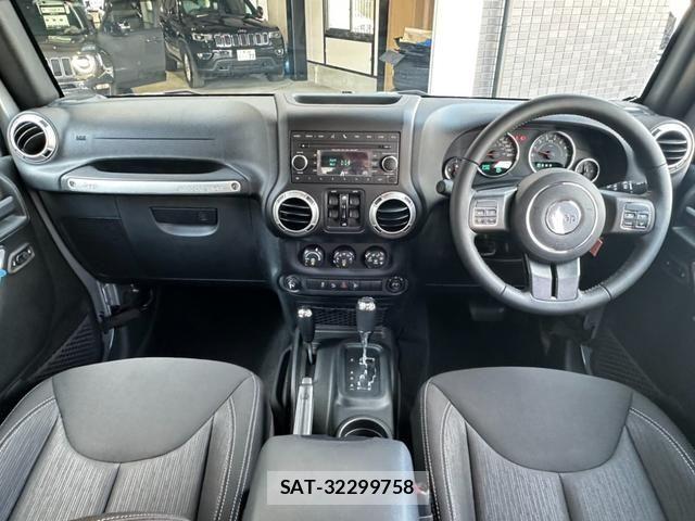 Jeep WRANGLER 2017-05 7979578-10